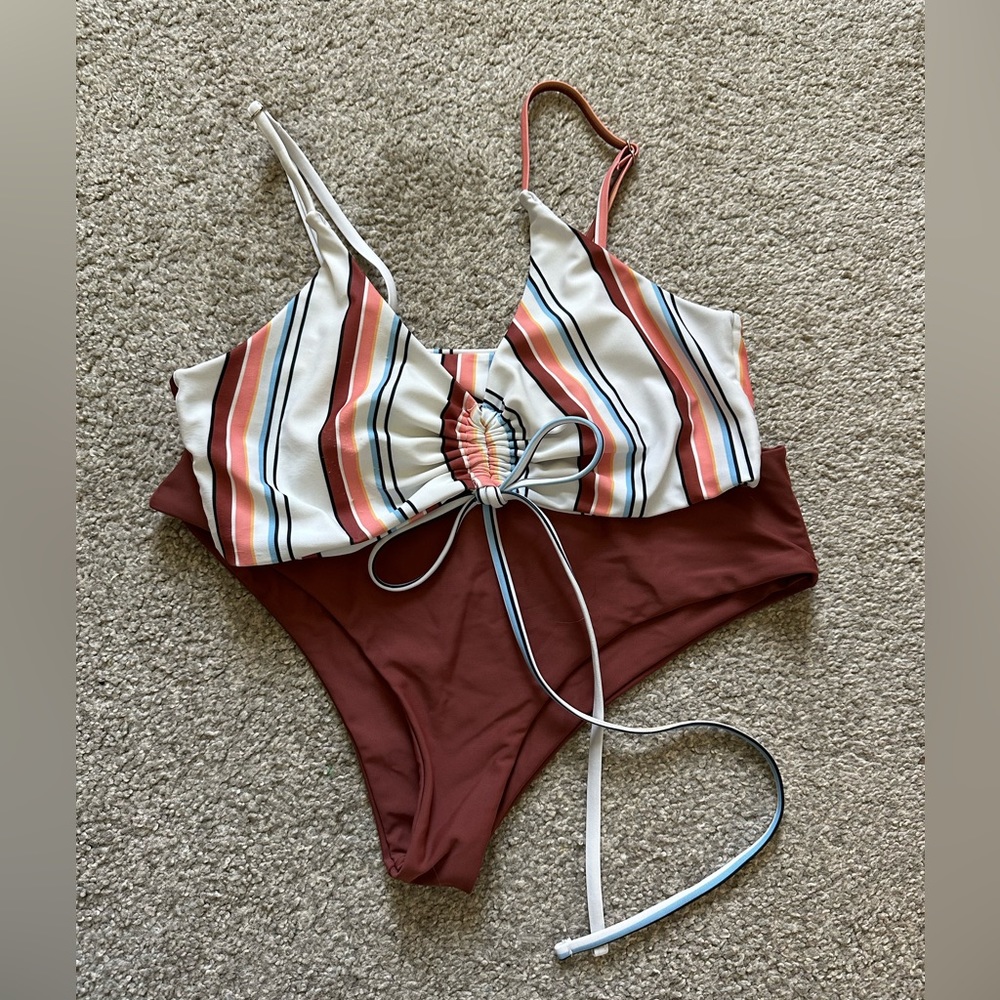 Striped top w/ matching brown bottom bikini size M